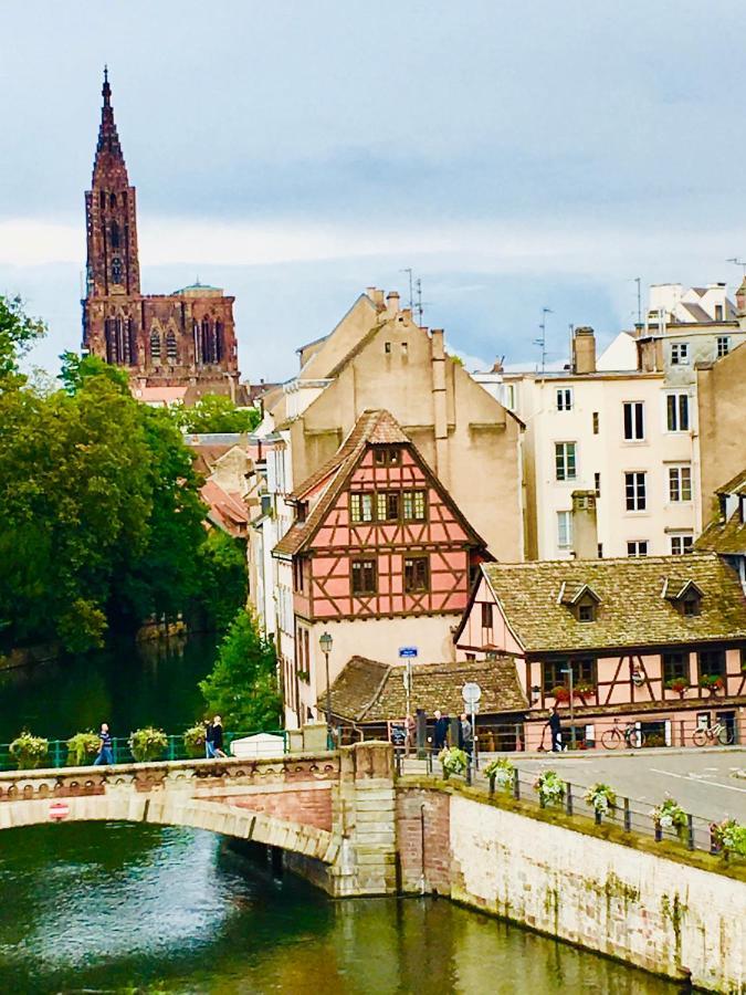 Apartamento Cosy & Quiet Flat In Historical Lively Center Of Estrasburgo Exterior foto