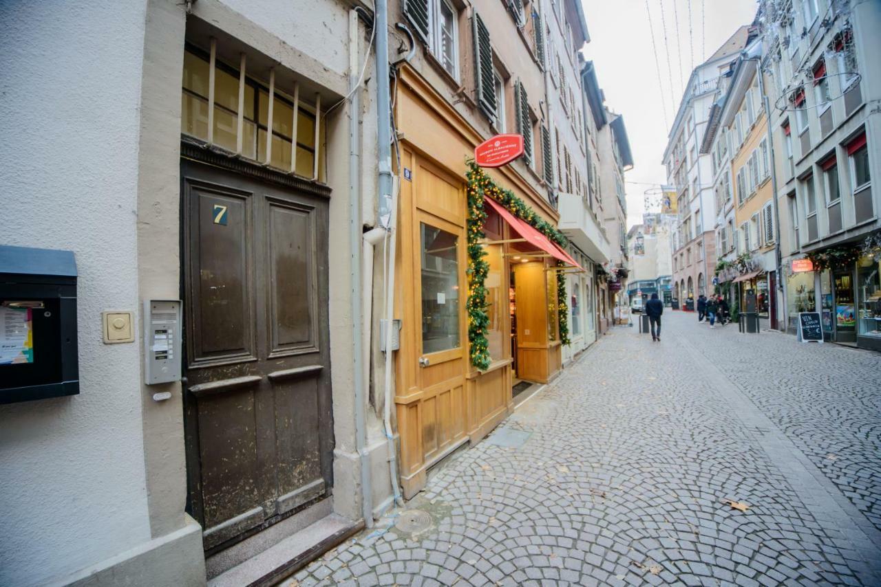 Apartamento Cosy & Quiet Flat In Historical Lively Center Of Estrasburgo Exterior foto